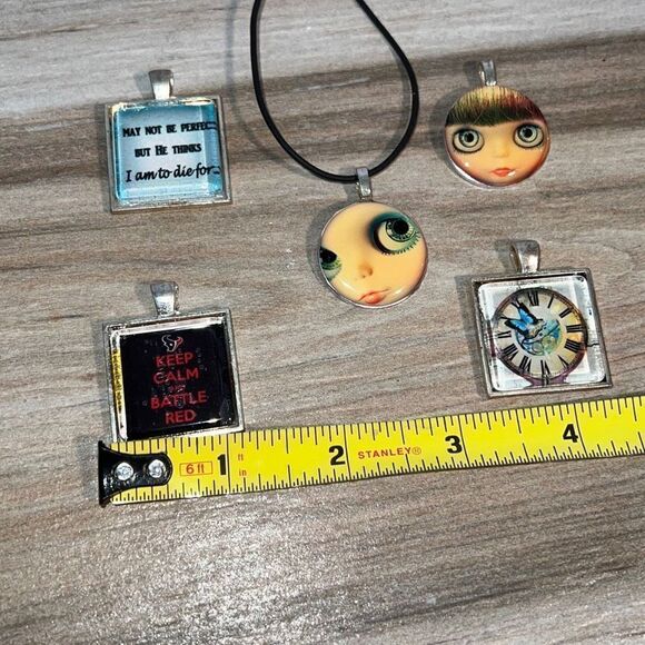 Interchangeable pendant set 5 pendants with a 16” cord hand crafted glass art - Picture 8 of 9